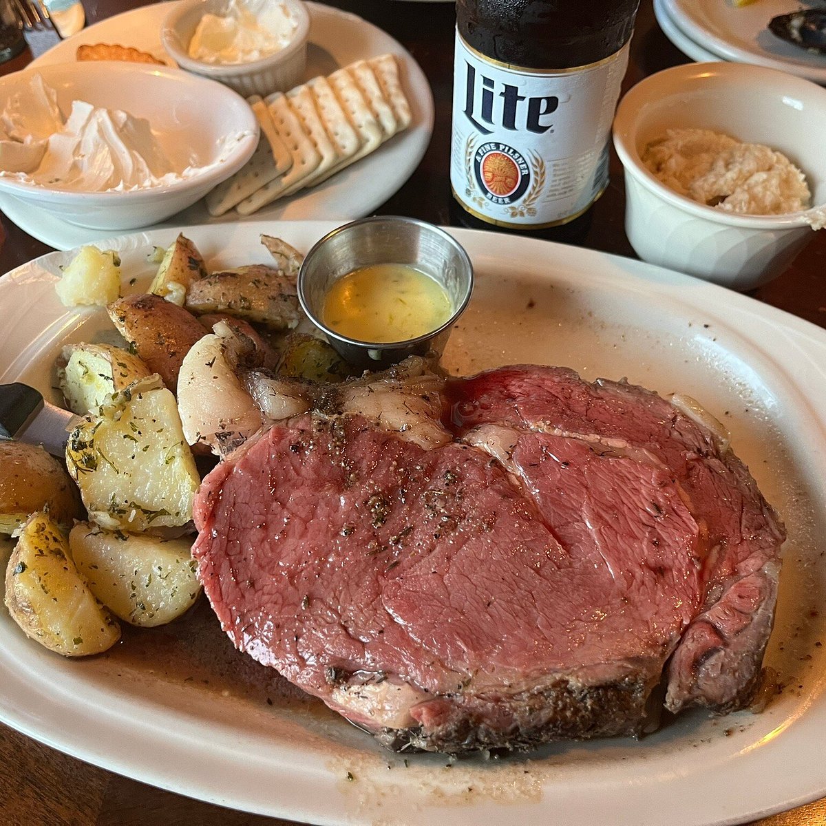 Joe’s Bar and Grill signature dishes Stuffed Cajun Mushrooms, Joe's Sampler, Roast Prime Rib Of Beef.